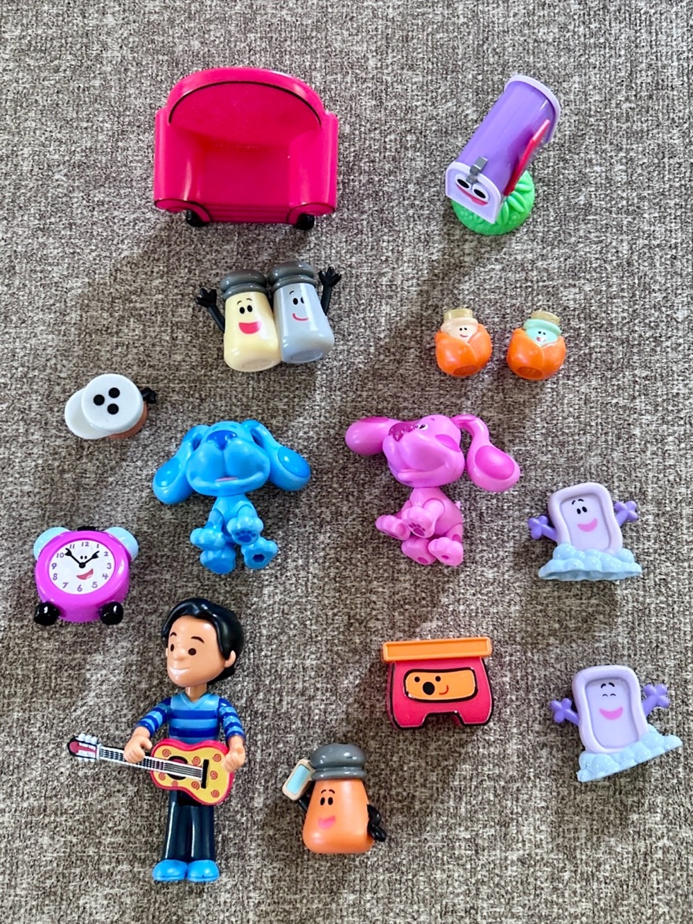 Blues Clues You Deluxe Playset Figures Lot of 15 Play Along Friends Set 2019 HTF